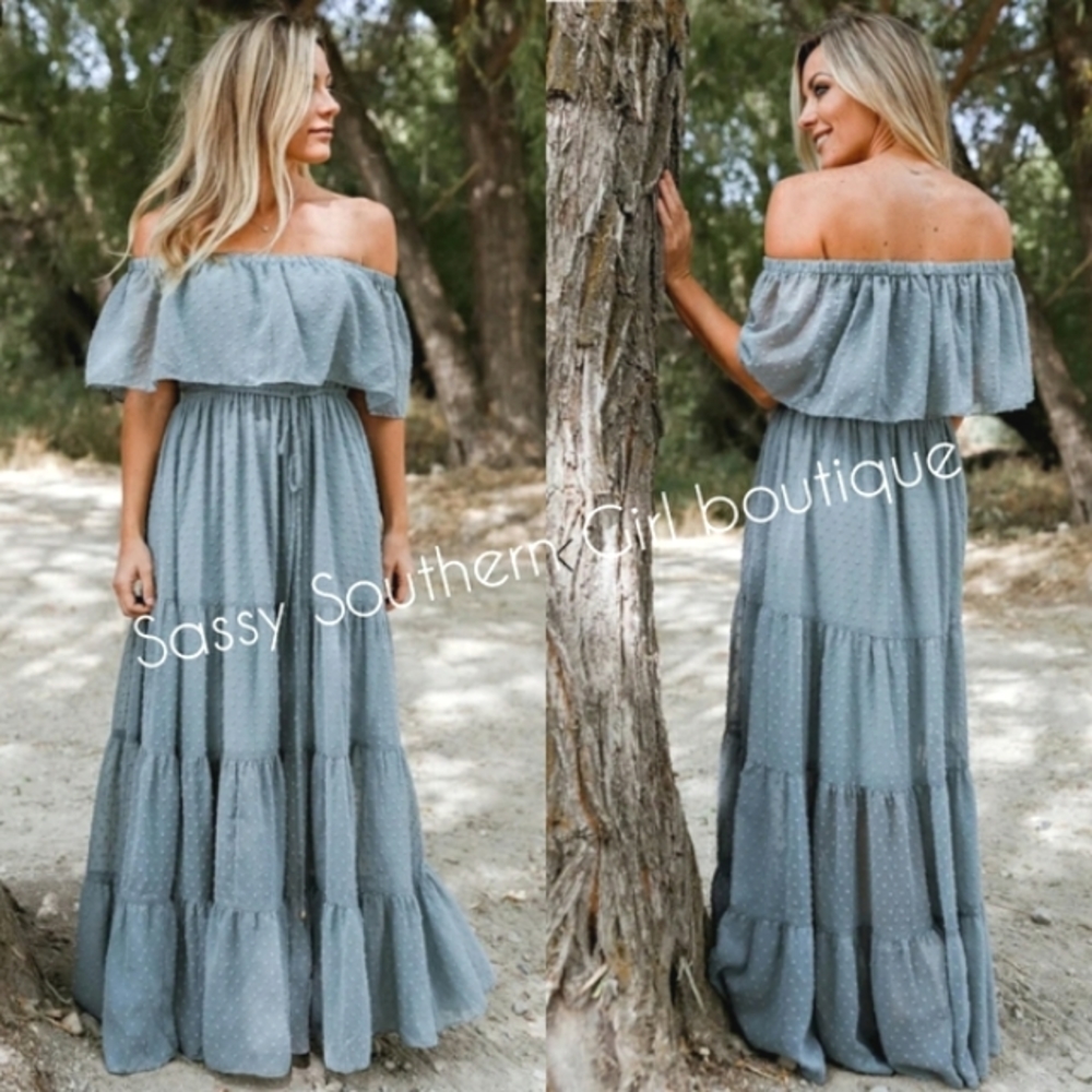 🆕⭐ Hippie Soul Sky blue swiss dot off shoulder maxi dress - Picture 4 of 9